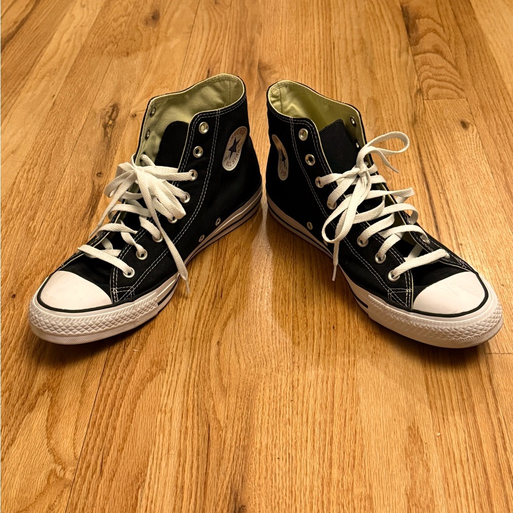 Barely used original black and white Converse Chuck Taylor All-Star High-tops.